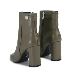 New CARVELA Jackpot Heeled Boots