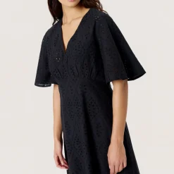 Hot SOAKED IN LUXURY Joella Textured Flared Dress