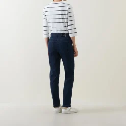 Kia Mid-Rise Tapered Jeans
