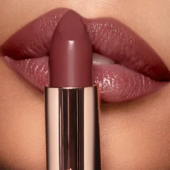 KISSING Pillow Talk Intense