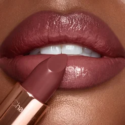 KISSING Pillow Talk Intense