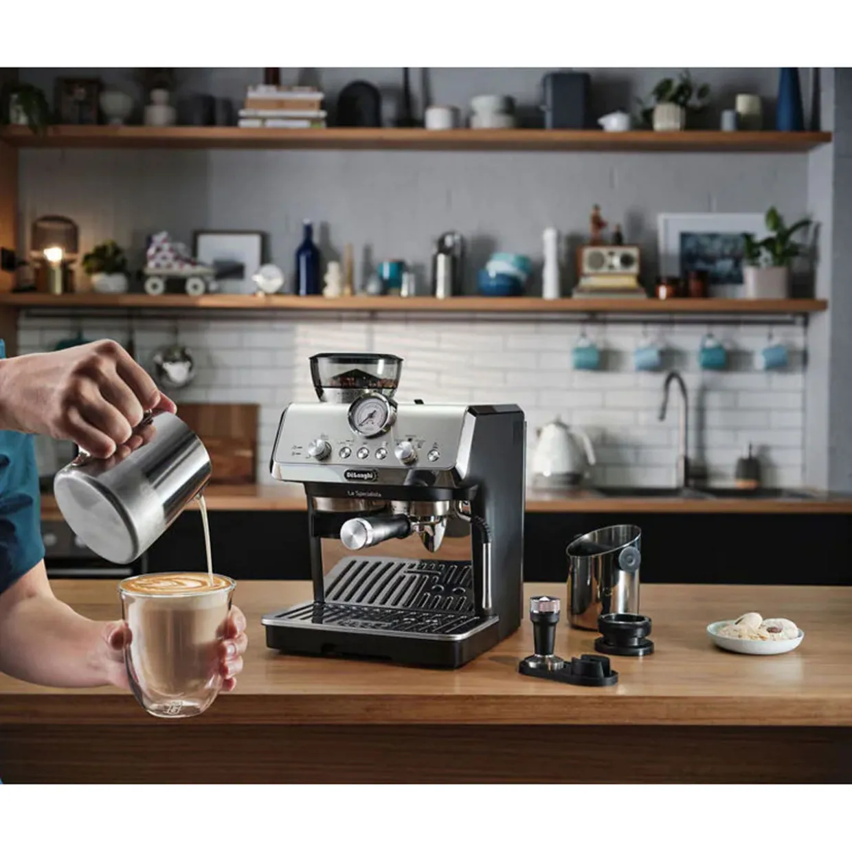 La Specialista Arte Manual Espresso Maker