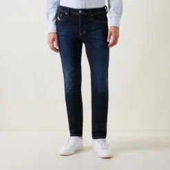 Larkee Beex Mid-Rise Tapered Jeans