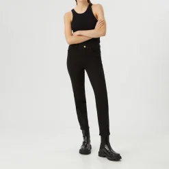 Le High Rise Slim Fit Straight Leg Jeans