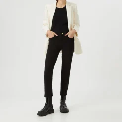 Le High Rise Slim Fit Straight Leg Jeans