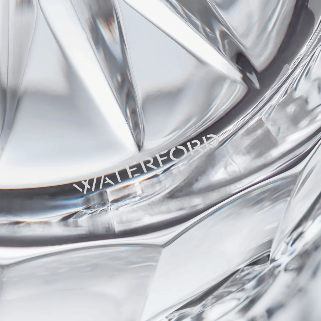 Hot WATERFORD Lismore Biscuit Barrel SS 19cm 7.5in