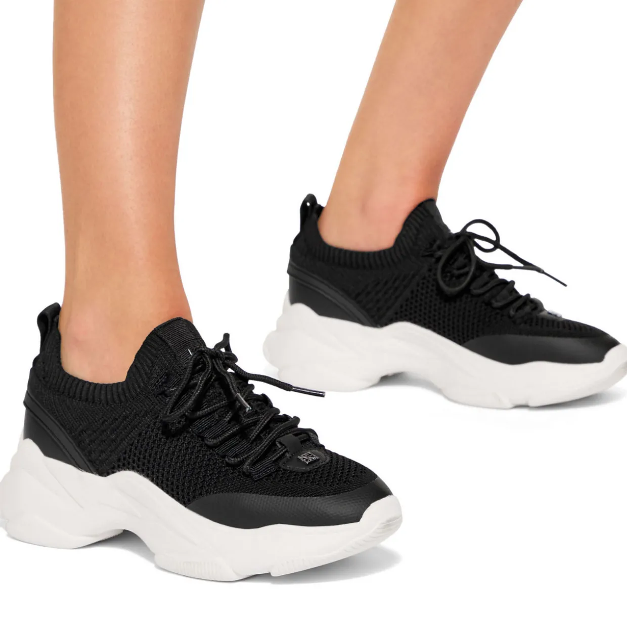 Lively Knit Trainers