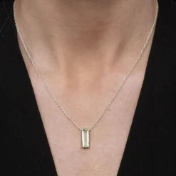 Best JUVI DESIGNS Manhattan Rose Quartz Pendant Necklace