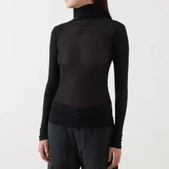Massachusetts Fine-Knit Turtleneck