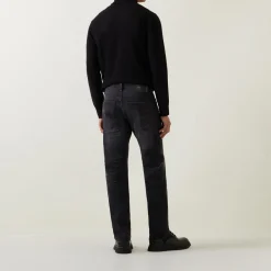 Mosa Mid Rise Straight Leg Jeans