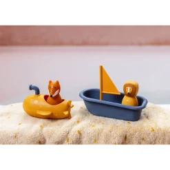 Clearance TRIXIE Mr. Lion Sailboat Bath Toy