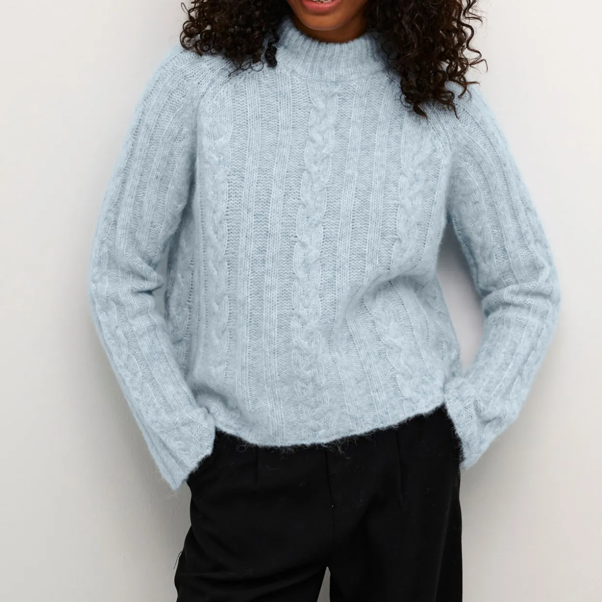 Naja Cable Knit Sweater