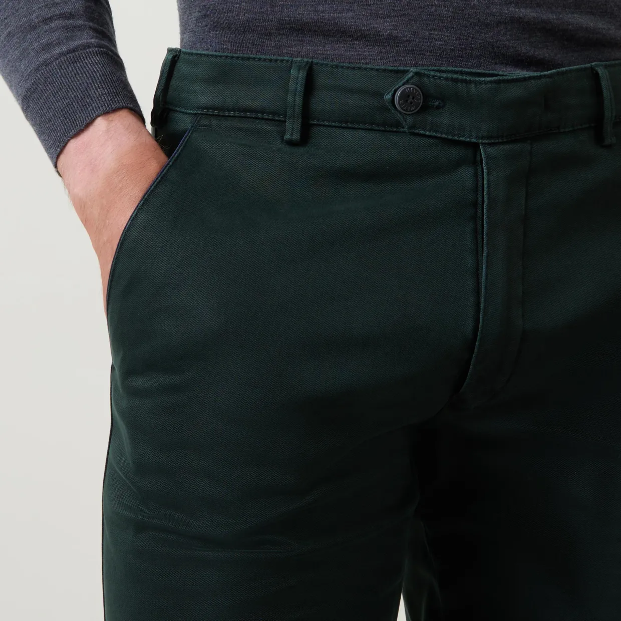 New York Fine Texture Chinos