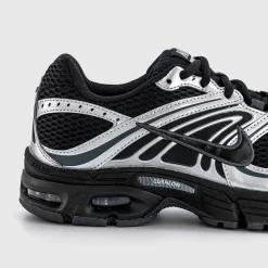 Nike Air Max Moto 2K Trainers