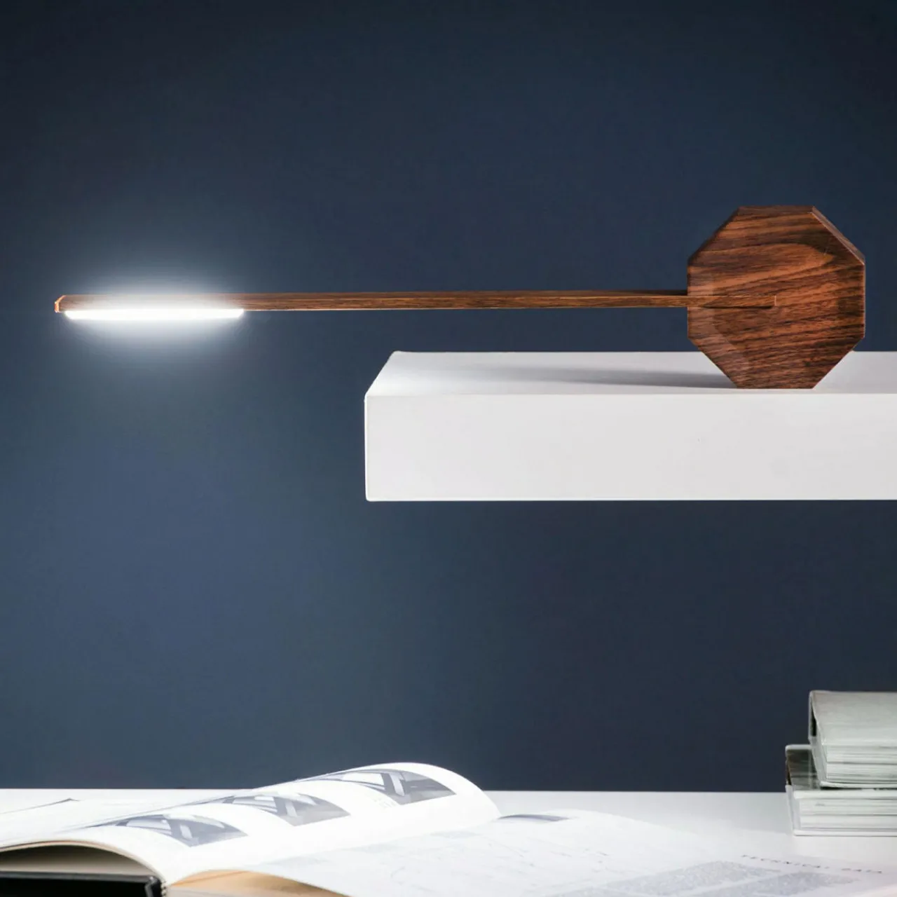 Fashion GINGKO Octagon One Desk Lamp