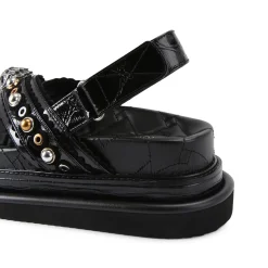 Orson Cross Scallop Flatform Sandals