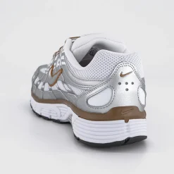 Sale NIKE P-6000 Trainers