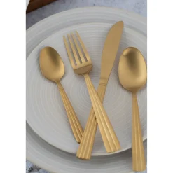 Discount MIKASA 16-Piece Stainless Steel Cutlery Set Gift Box