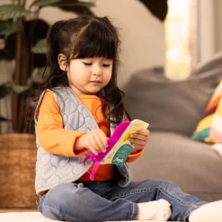 Play+ Infant & Toddler Flip & Pop: Colours