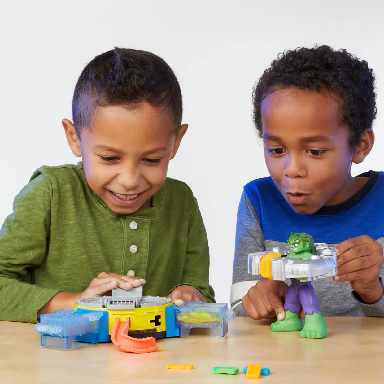 Play-Doh Hulk Smash Squish Playset