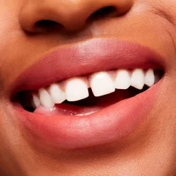 Powder Kiss Velvet Blur Slim Stick