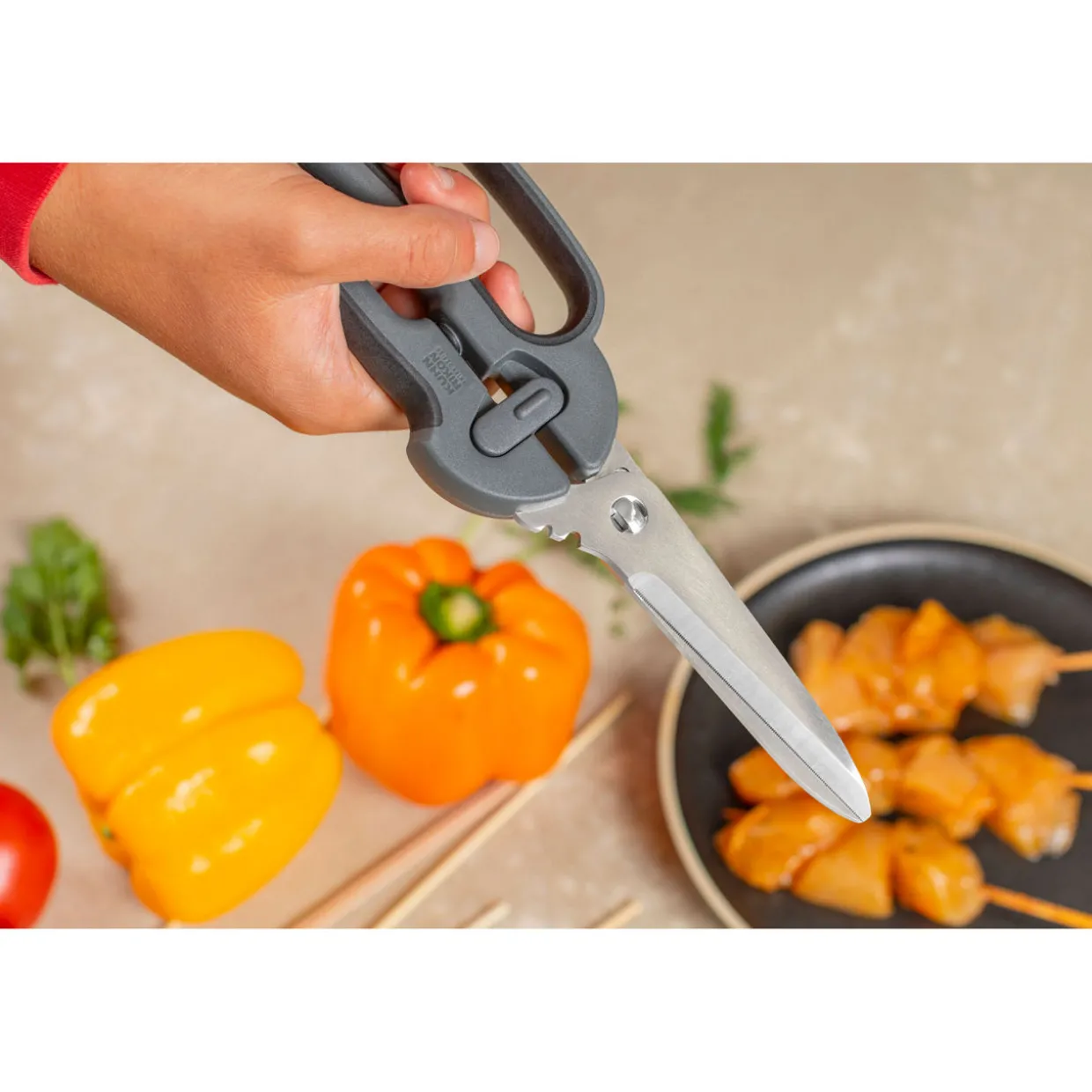 Pro Kitchen Shears Plus
