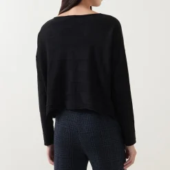 Pullover Fine Knit Sweater