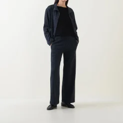 Pullover Fine Knit Sweater