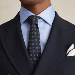 Remote Slim Fit Cutaway Collar Shirt