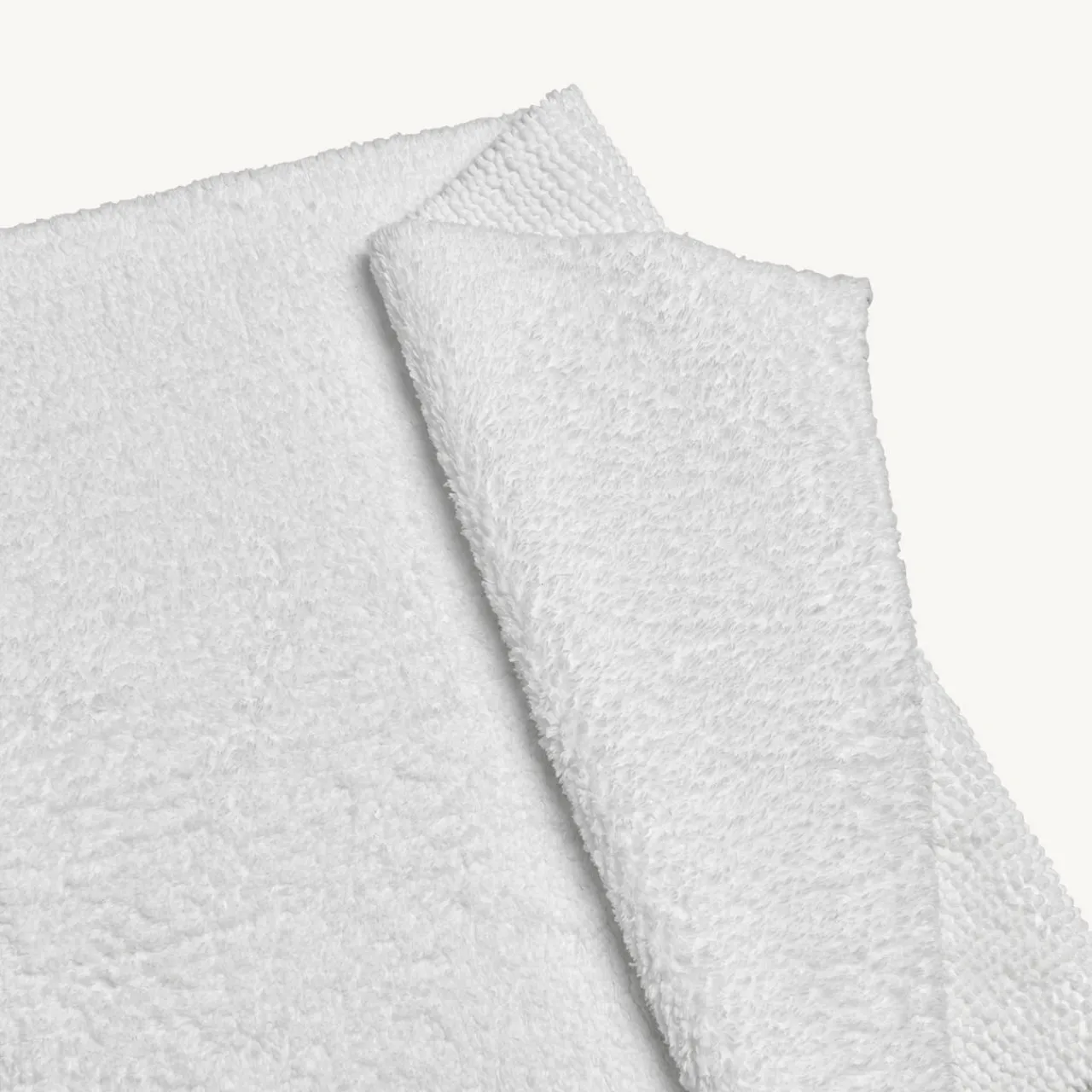 Fashion CHRISTY Reversible Medium Bath Rug White