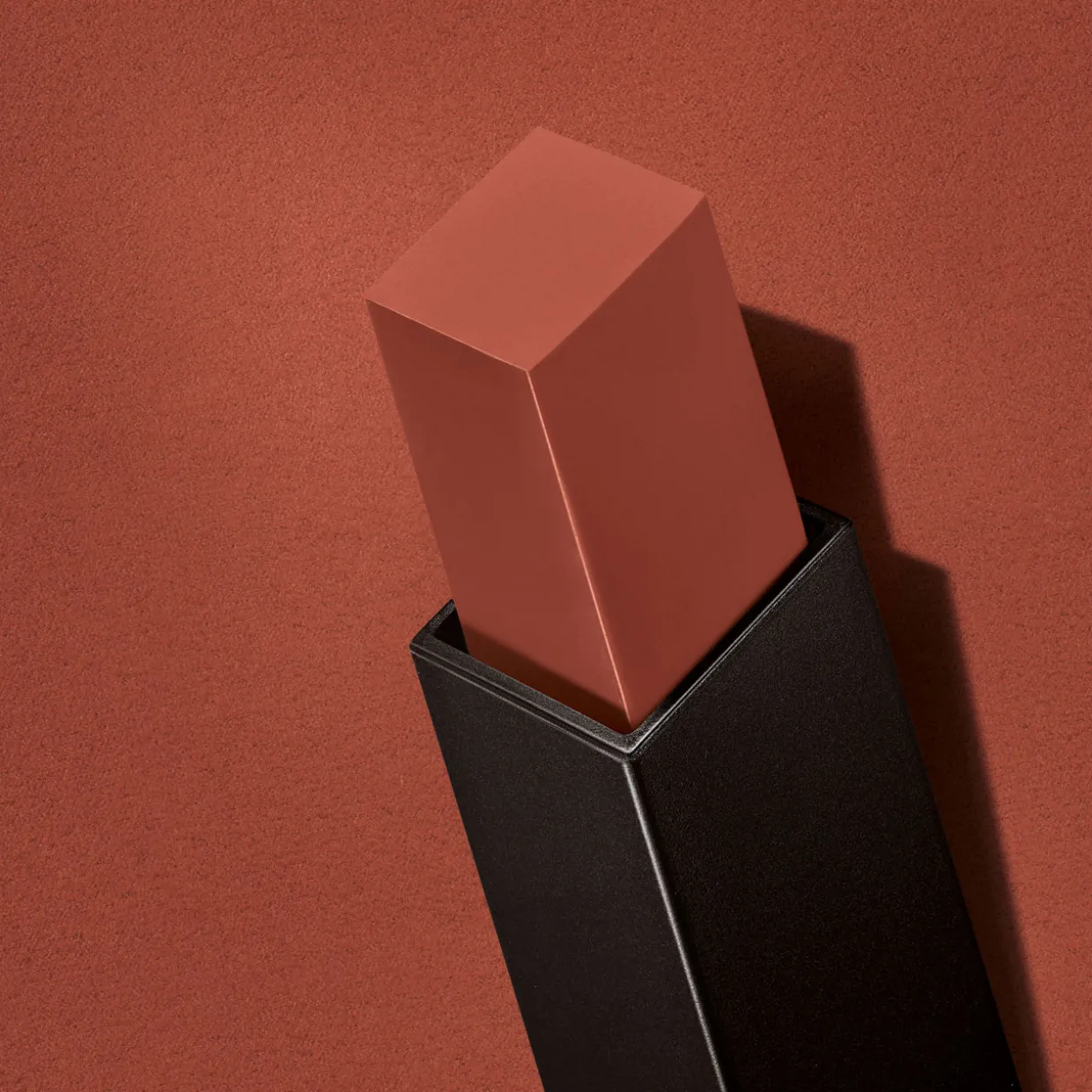 Rouge Pur Couture The Slim Velvet Radical Lipstick - Collector Edition