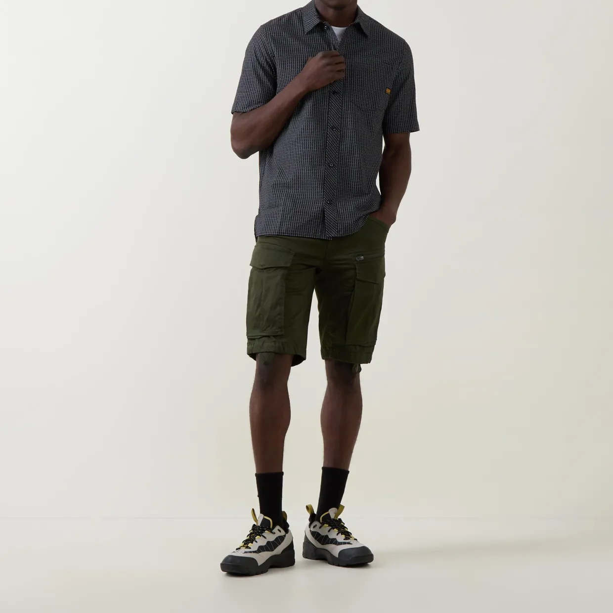 Rovic Zip Cargo Shorts