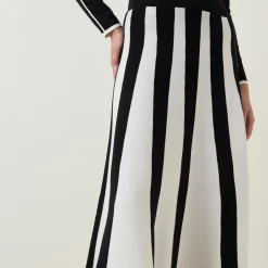 New INWEAR Sacco Flared Skirt