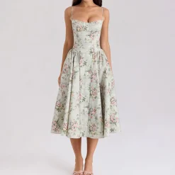 Samaria Floral Flared Dress