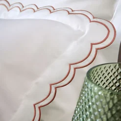 New CHRISTY Scallop Edge Single Duvet Set Fire