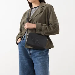 Fashion CALVIN KLEIN Sculpted Camera Crossbody Bag