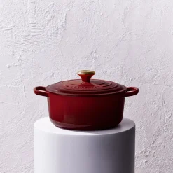 Signature Cast Iron Round Casserole 22cm