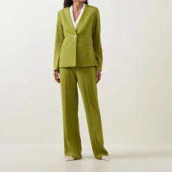 Single-Breasted Fitted Blazer