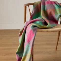 Skellig Block Check Throw