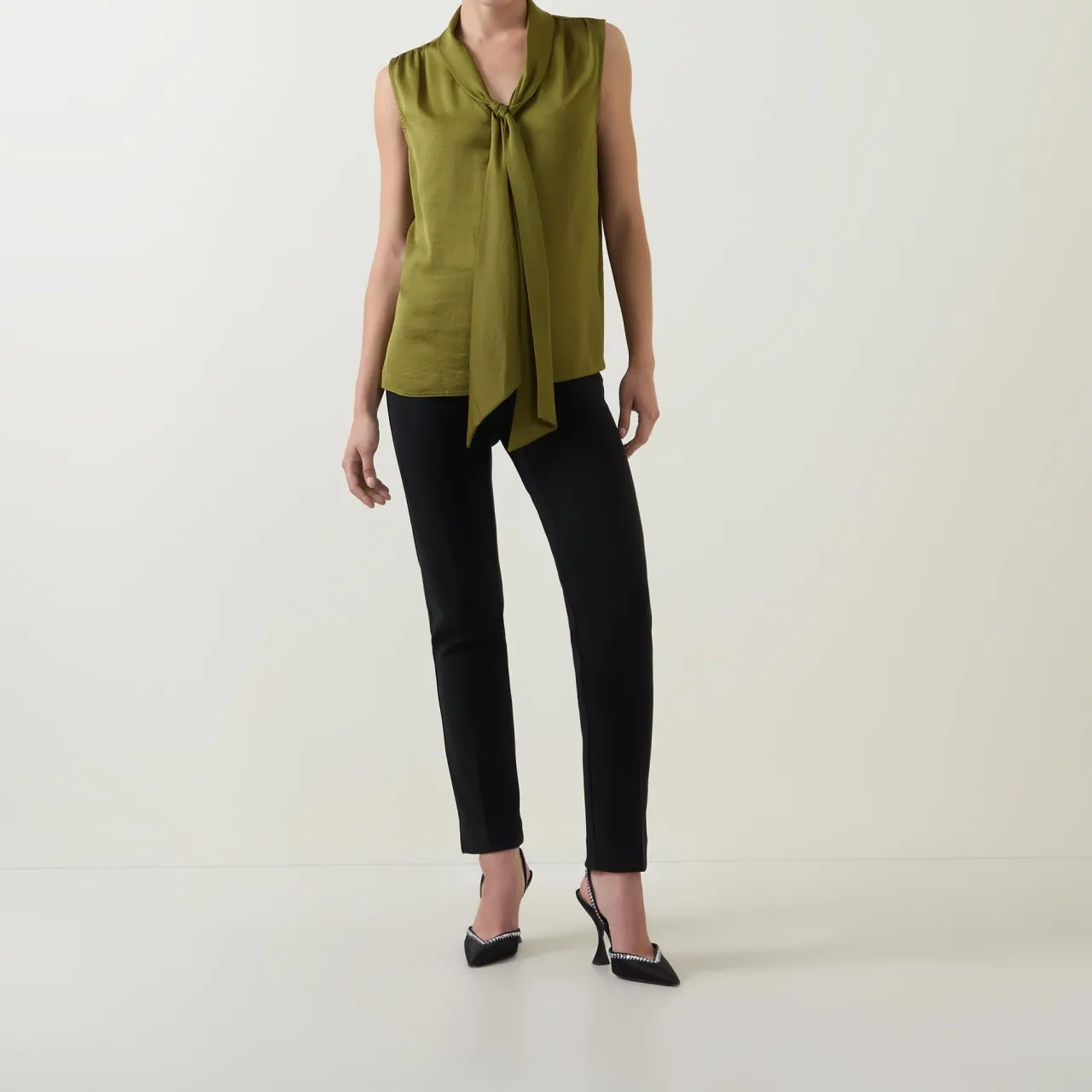 Fashion JOSEPH RIBKOFF Slim-Fit Trousers