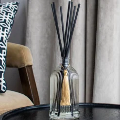 Online MADEBYZEN Smoked Wood & Amber Riad Collection Reed Diffuser 500ml