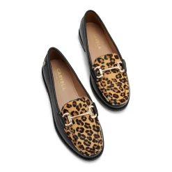 New CARVELA Snap Leopard Loafers