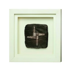 Fashion GENESIS St. Brigid's Cross Framed Bronze Plaque