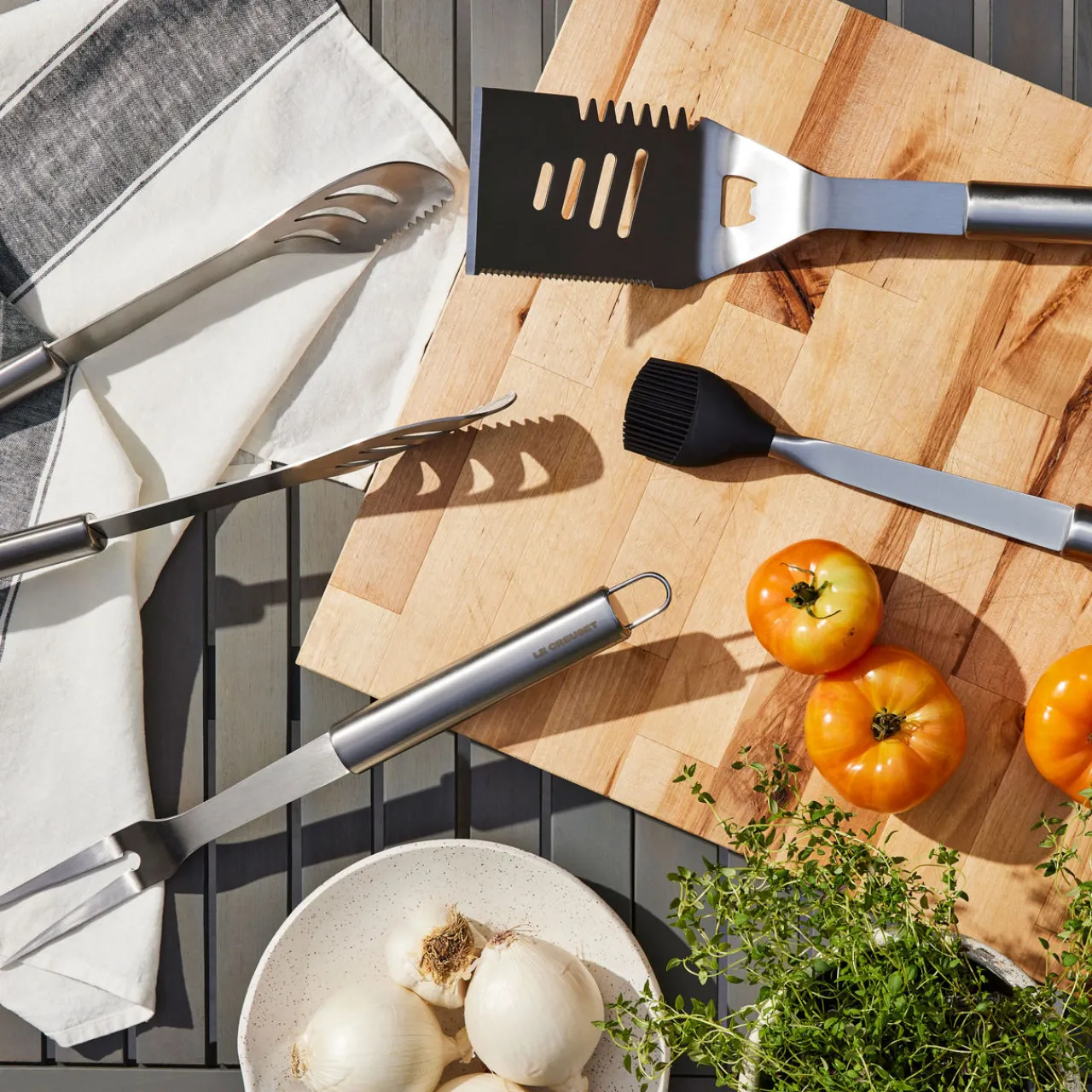 Hot LE CREUSET Stainless Steel BBQ Tongs