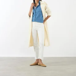 Standard High-Rise Flared Jeans