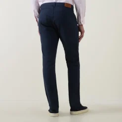 Discount RODD & GUNN Straight-Fit Mid-Rise Jeans