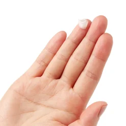 Super Multi-Corrective Eye Zone Cream