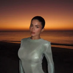 Supple Kiss Lip Glaze