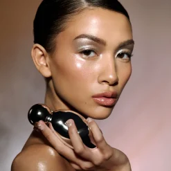 Supple Kiss Lip Glaze