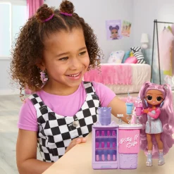 Surprise OMG Sweet Nails™ Doll